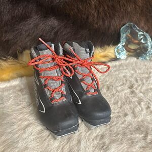 Alpina jr alpine ski boots 30/12 (3180)